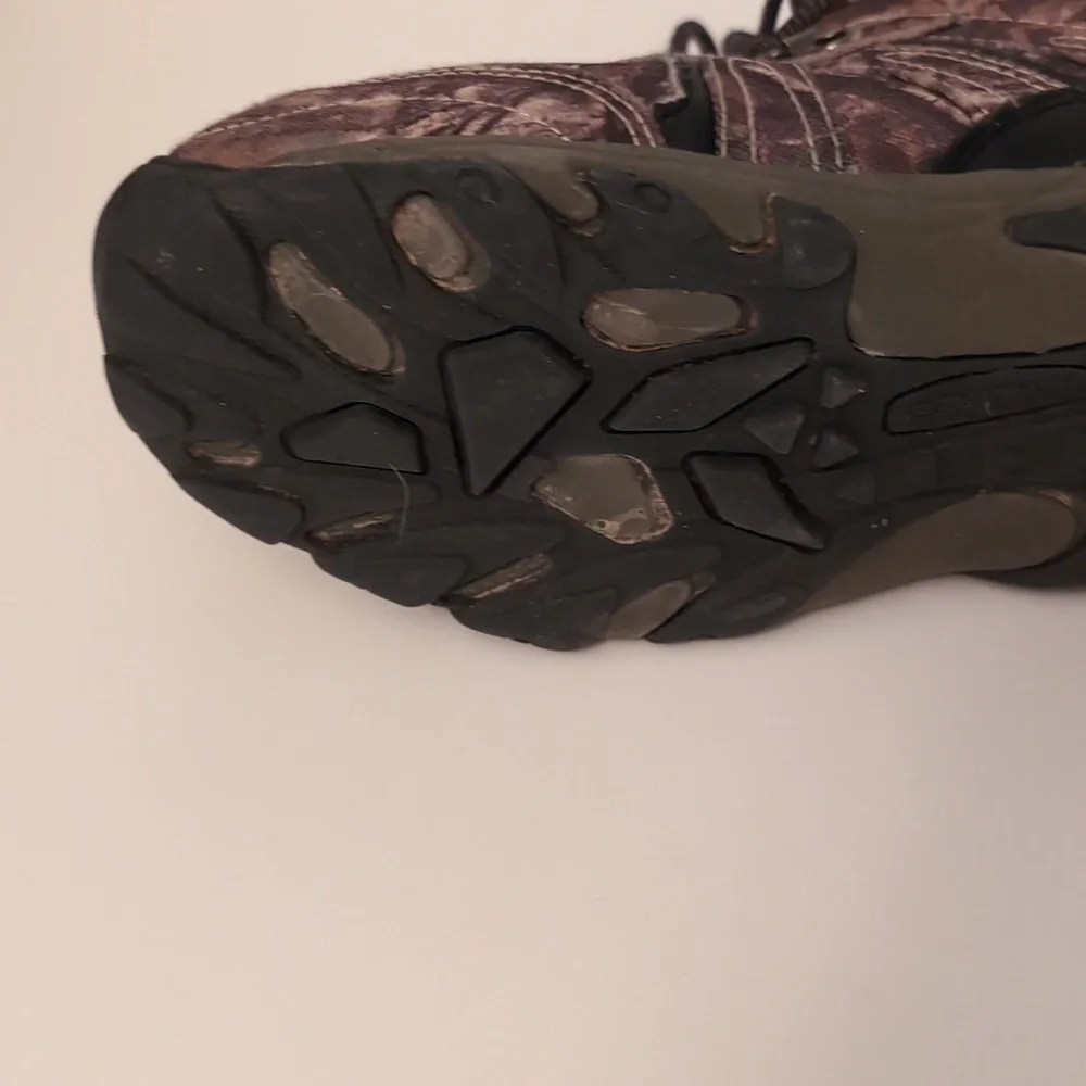 Realtree Boys Camouflage Outdoor Hiking Boots. Lace Up. Size 5